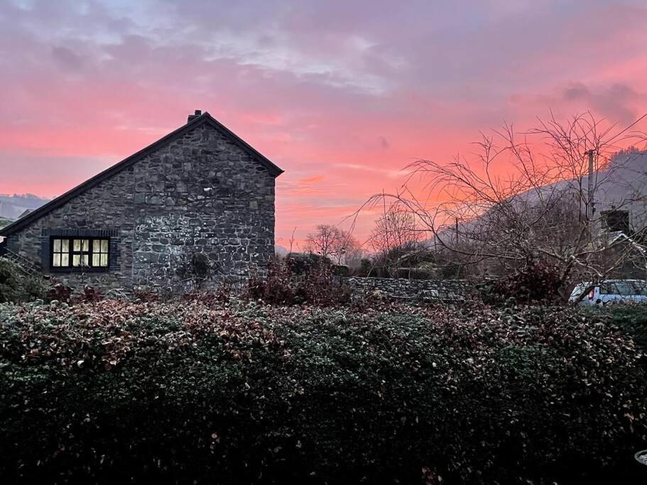 Y Felin Bed And Breakfast And Smallholding Caersws Exteriör bild